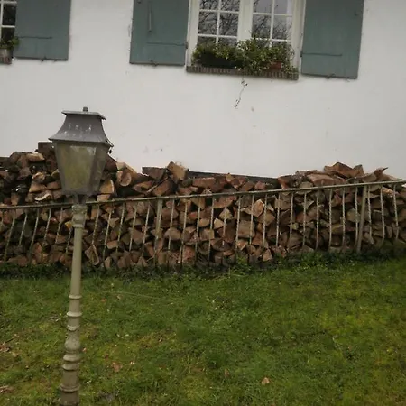 Le Clos Des Muriers Frühstückspension